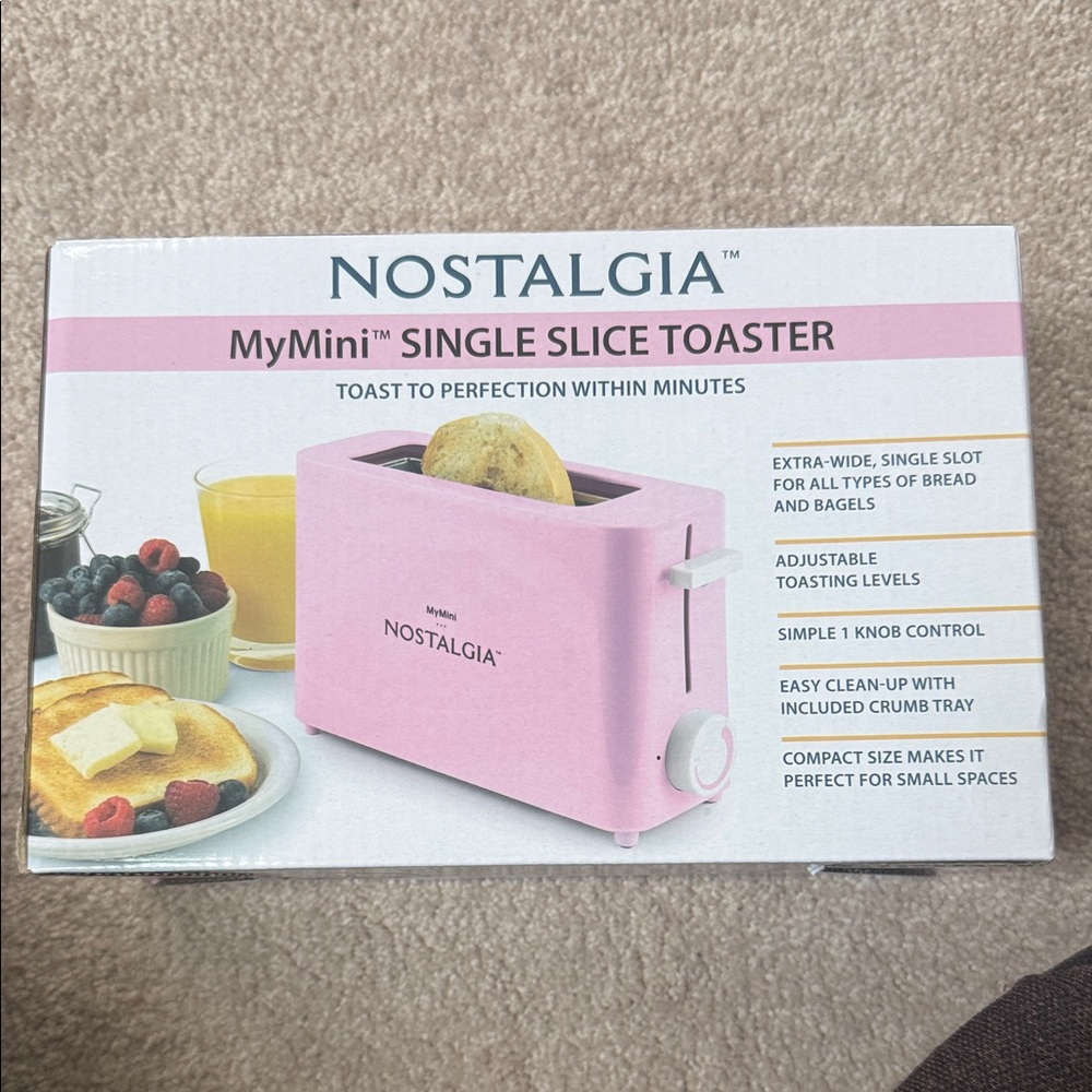 Nostalgia Pink MyMini Single Slice Toaster